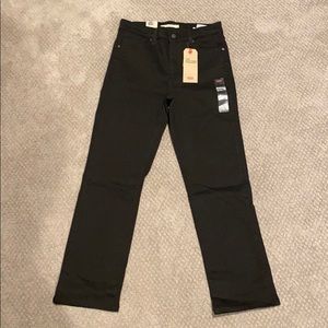 black levis jeans